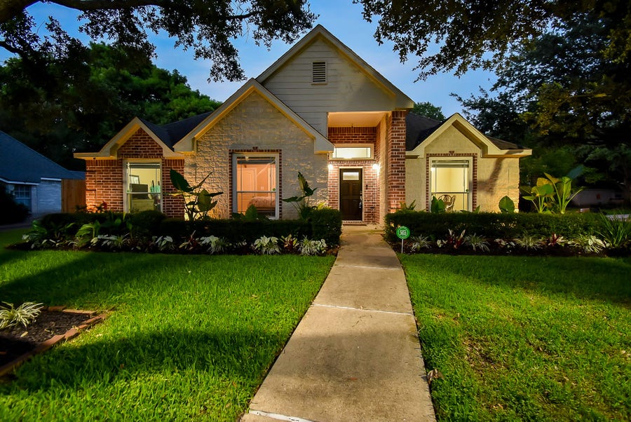 Property photo for 9102 S Pass Lane, Houston, TX