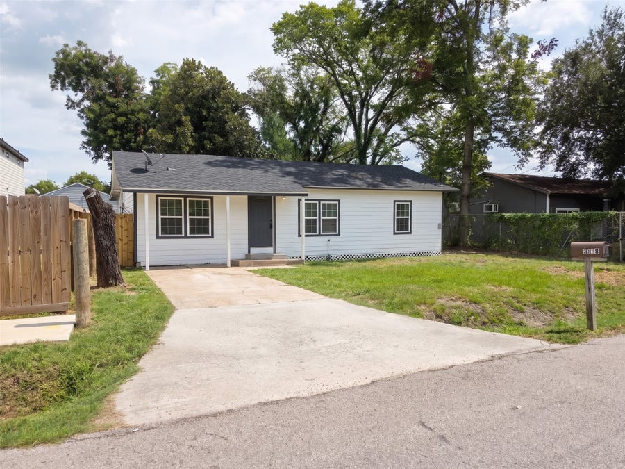 Property photo for 6318 Sayers Street, Houston, TX