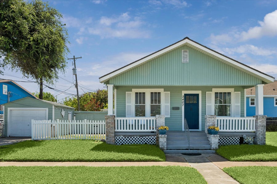 Property photo for 2407 41st Boulevard, Galveston, TX