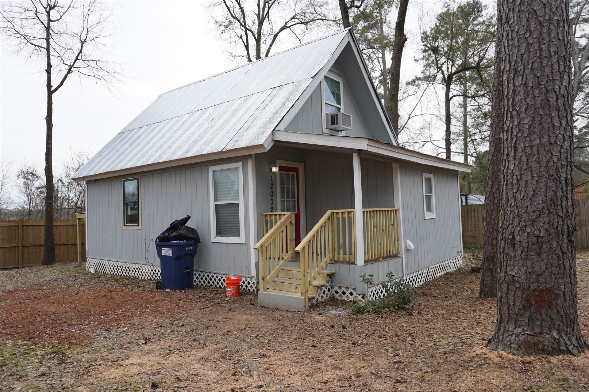 12032 CANAL, Willis, TX 77318