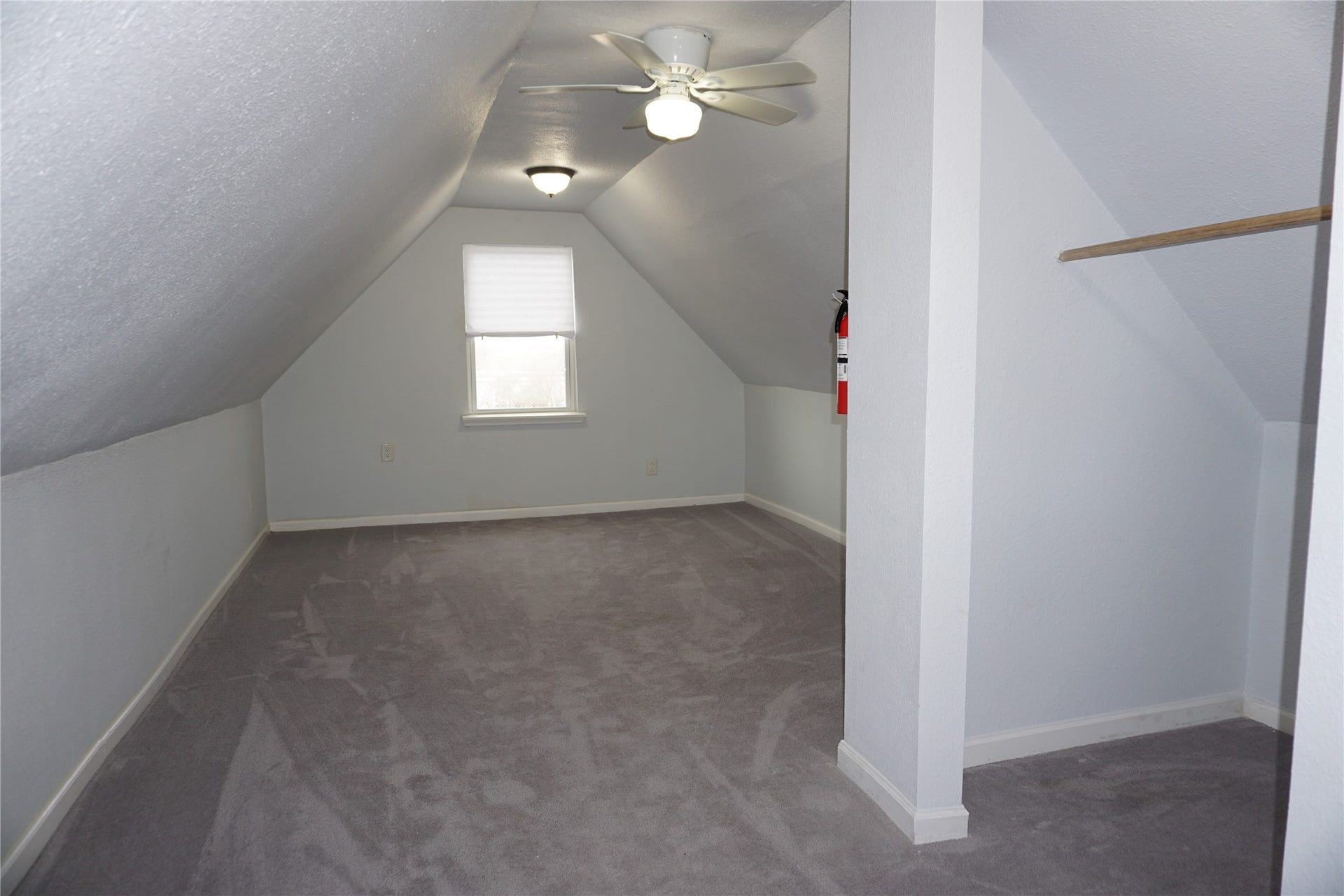 12032 CANAL, Willis, TX 77318