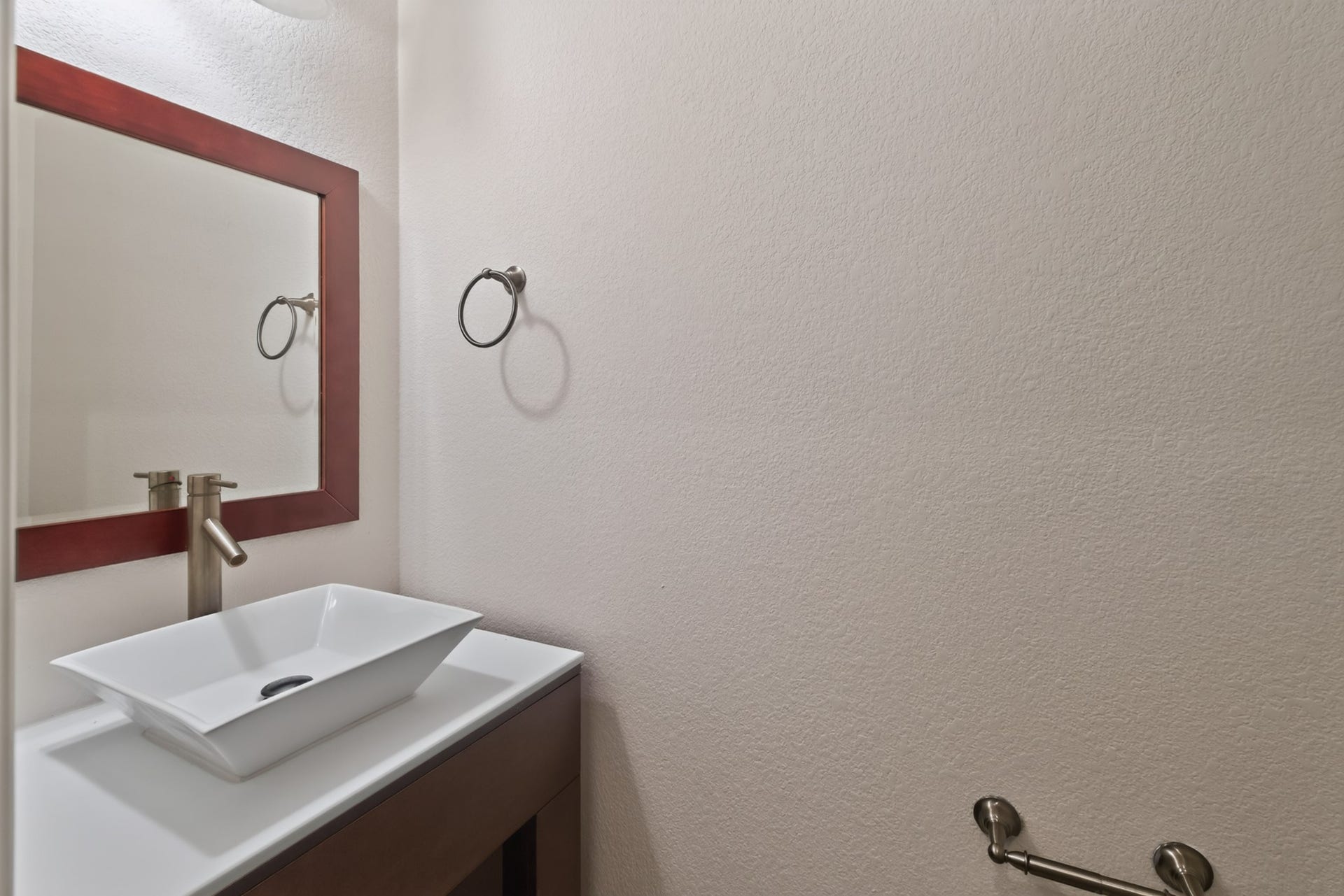63 W Deer River Circle, The Woodlands, TX 77389 63 W Deer River Circle, The Woodlands, TX 77389