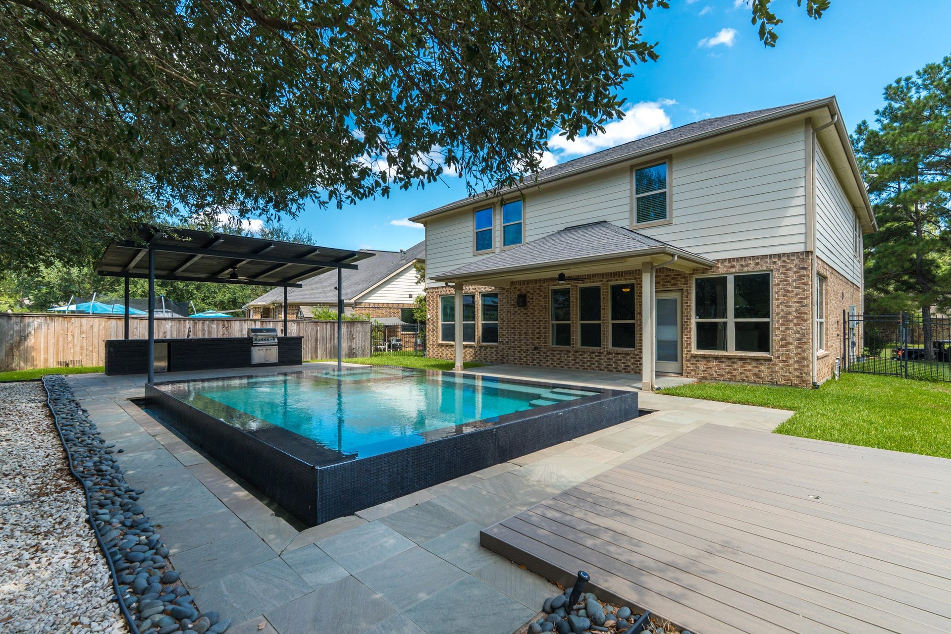 63 W Deer River Circle, The Woodlands, TX 77389 63 W Deer River Circle, The Woodlands, TX 77389