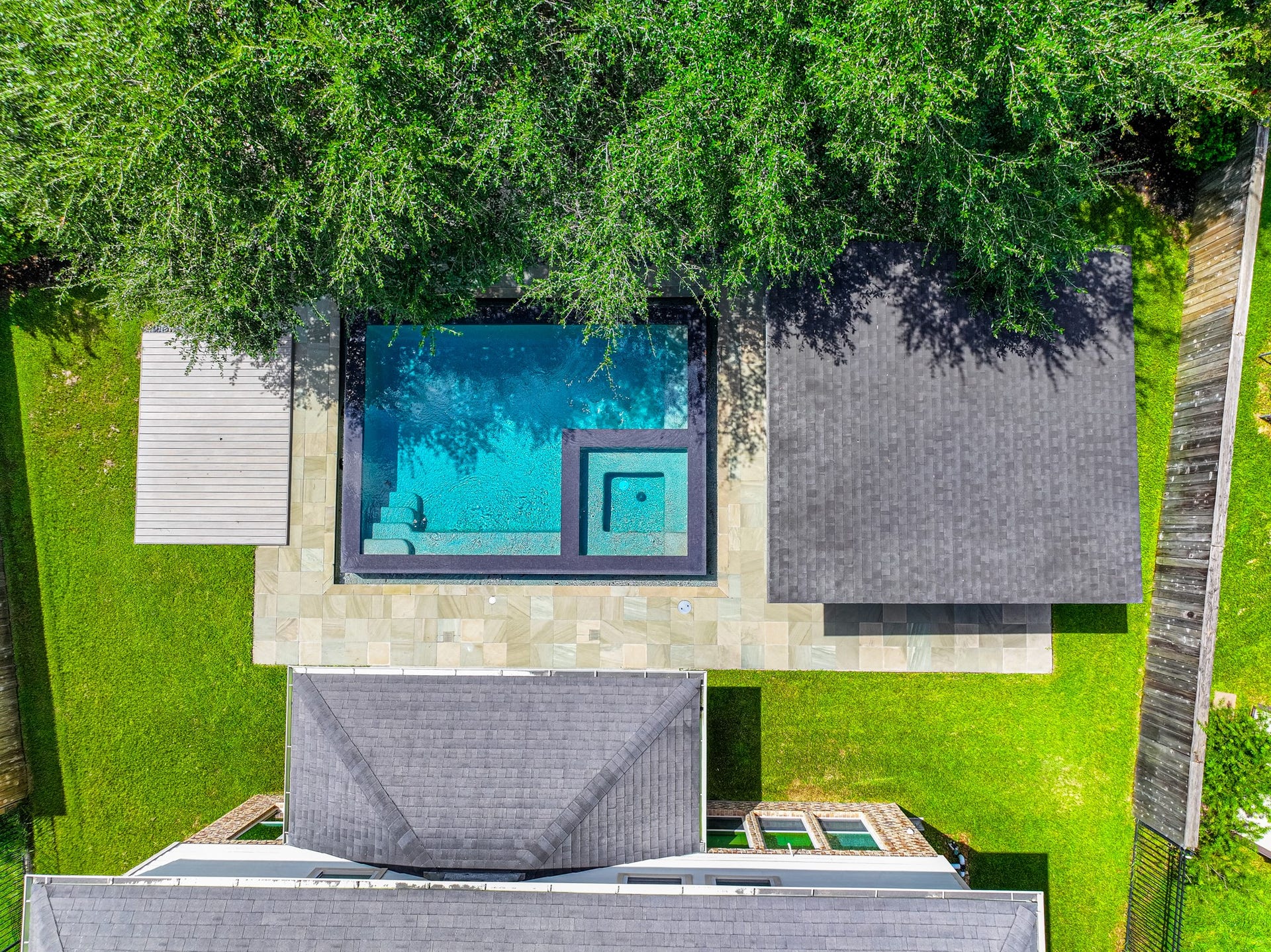 63 W Deer River Circle, The Woodlands, TX 77389 63 W Deer River Circle, The Woodlands, TX 77389