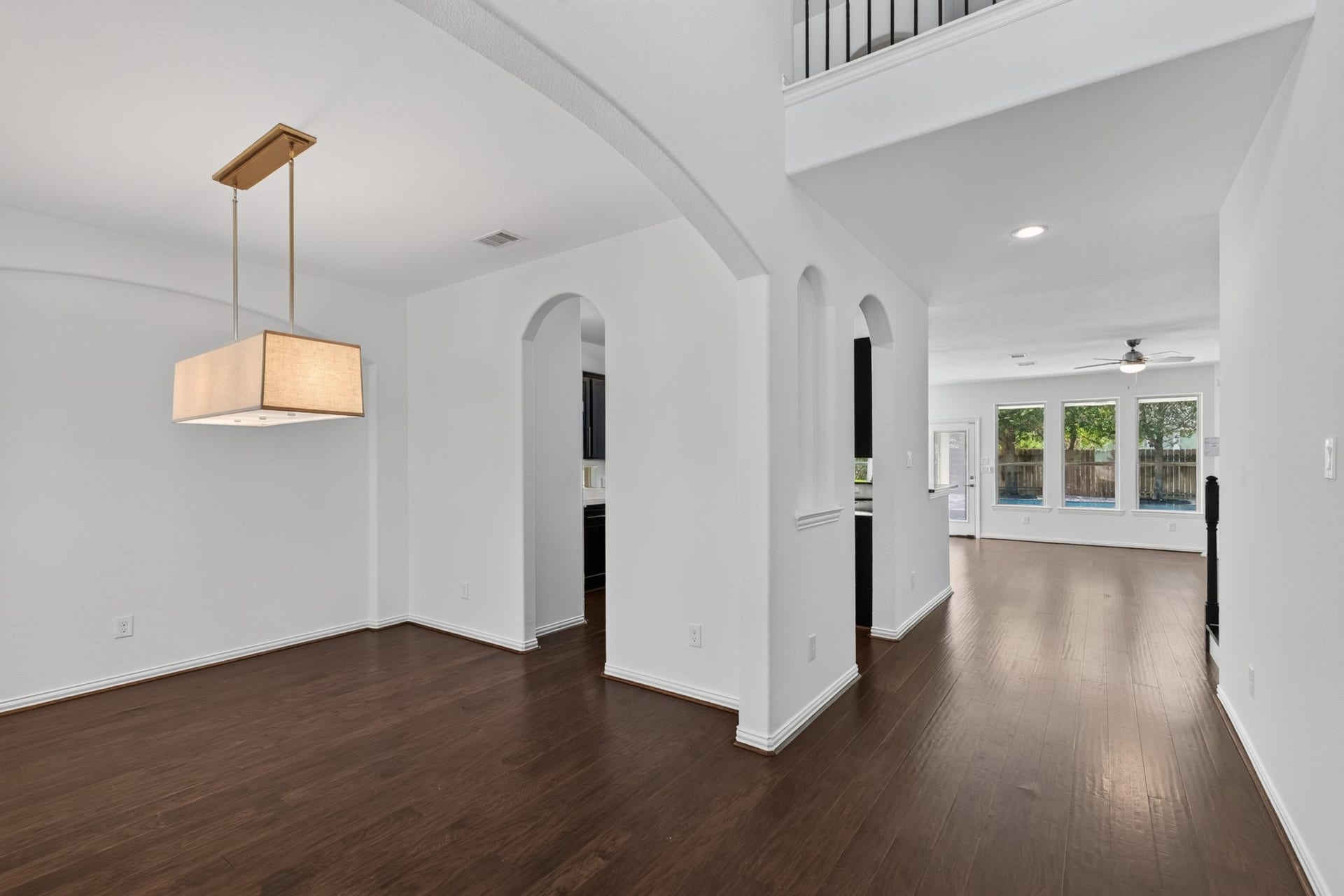 63 W Deer River Circle, The Woodlands, TX 77389 63 W Deer River Circle, The Woodlands, TX 77389