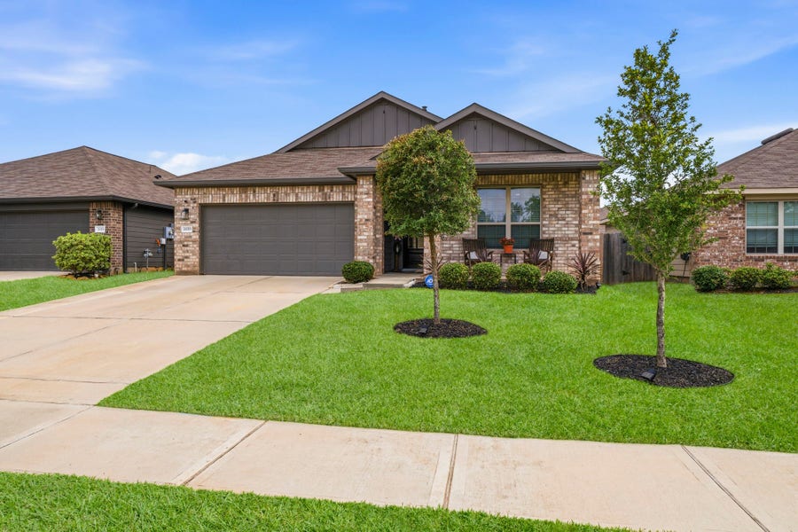 Property photo for 2029 Cedar Tree Court, Conroe, TX