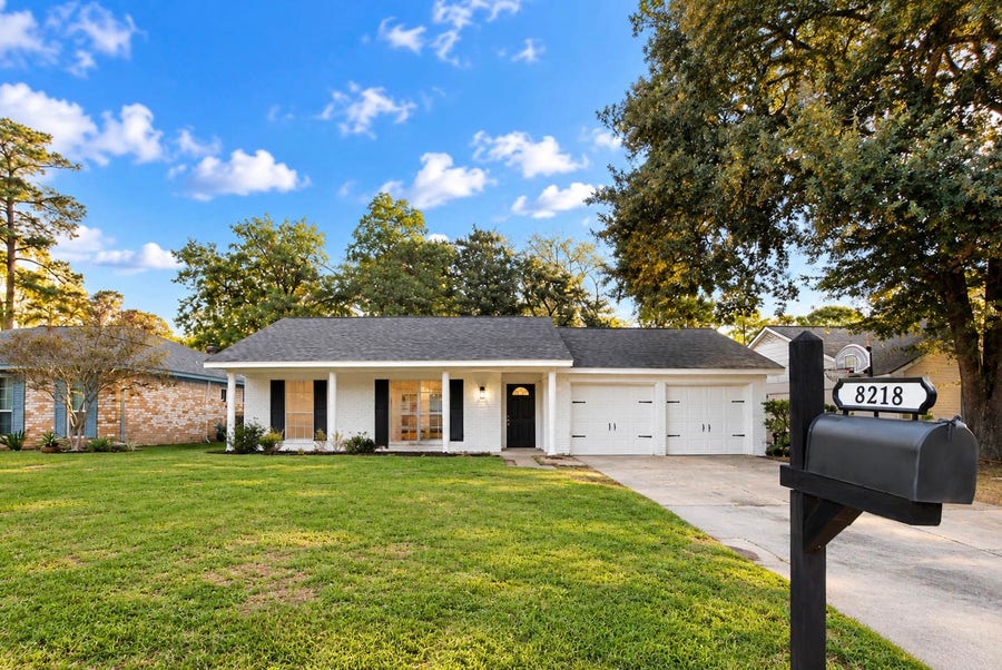 Property photo for 8218 Willow Forest Drive, Tomball, TX