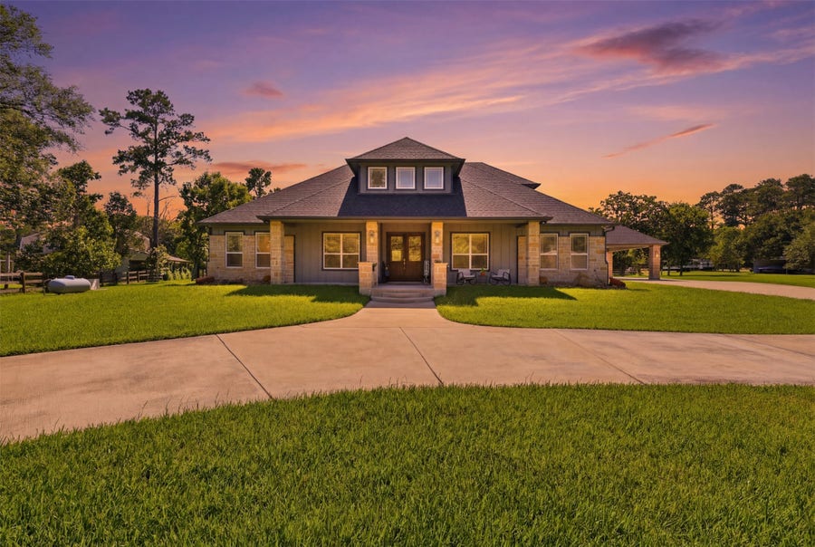 Property photo for 16075 Singletree Drive, Stagecoach, TX