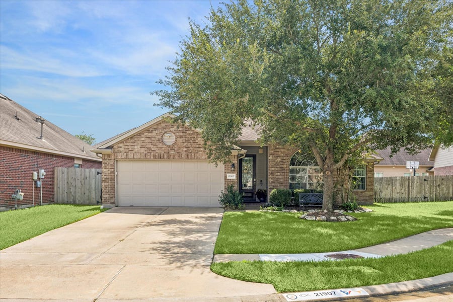 Property photo for 21907 Sunvolt Court, Richmond, TX