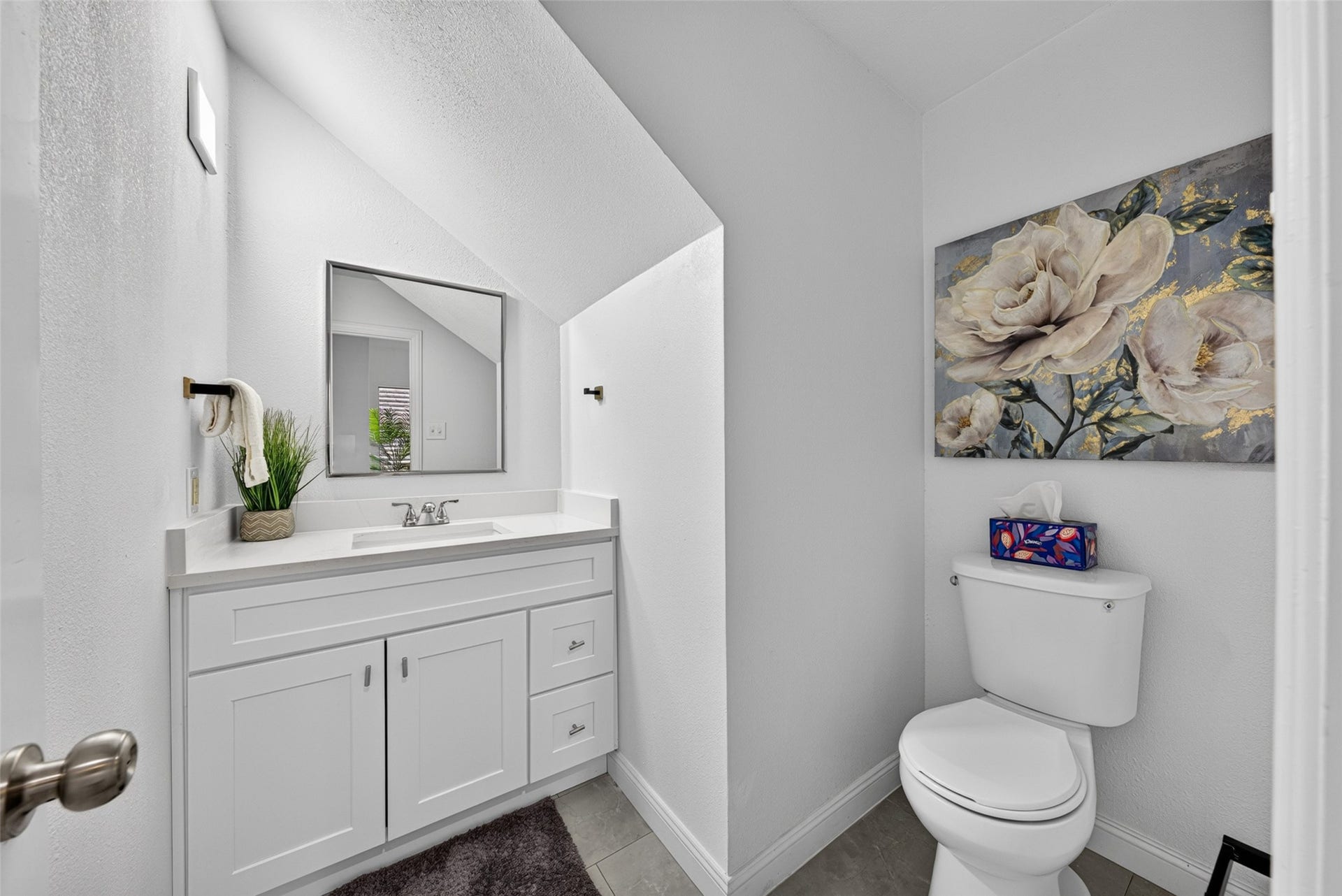 9592 Doliver Drive, Houston, TX 77063 9592 Doliver Drive, Houston, TX 77063