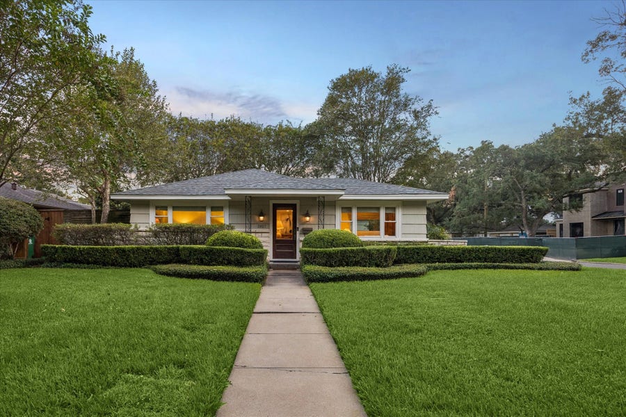 Property photo for 3927 Colquitt Street, Houston, TX