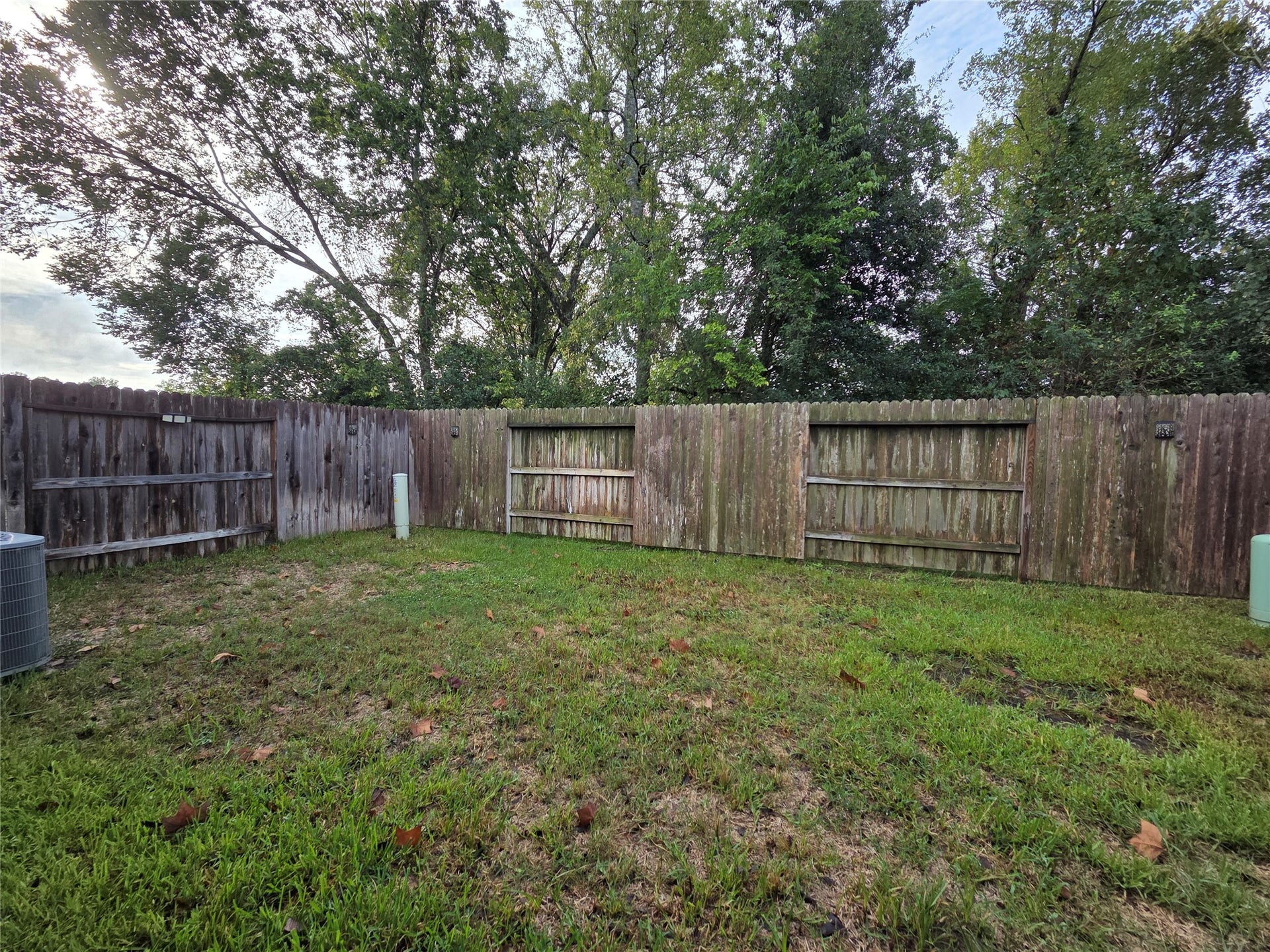 9737 Grosbeak Lane, Magnolia, TX 77354 9737 Grosbeak Lane, Magnolia, TX 77354