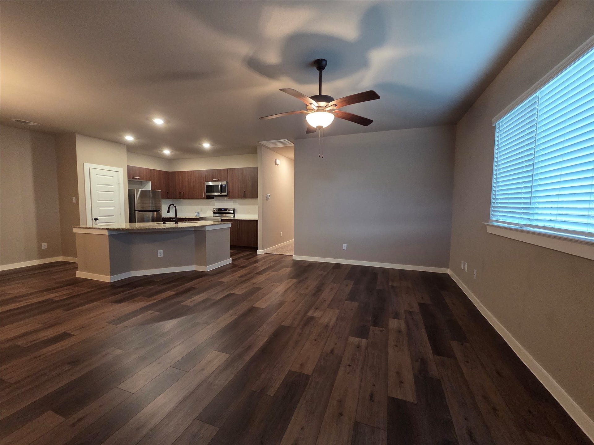 9737 Grosbeak Lane, Magnolia, TX 77354 9737 Grosbeak Lane, Magnolia, TX 77354
