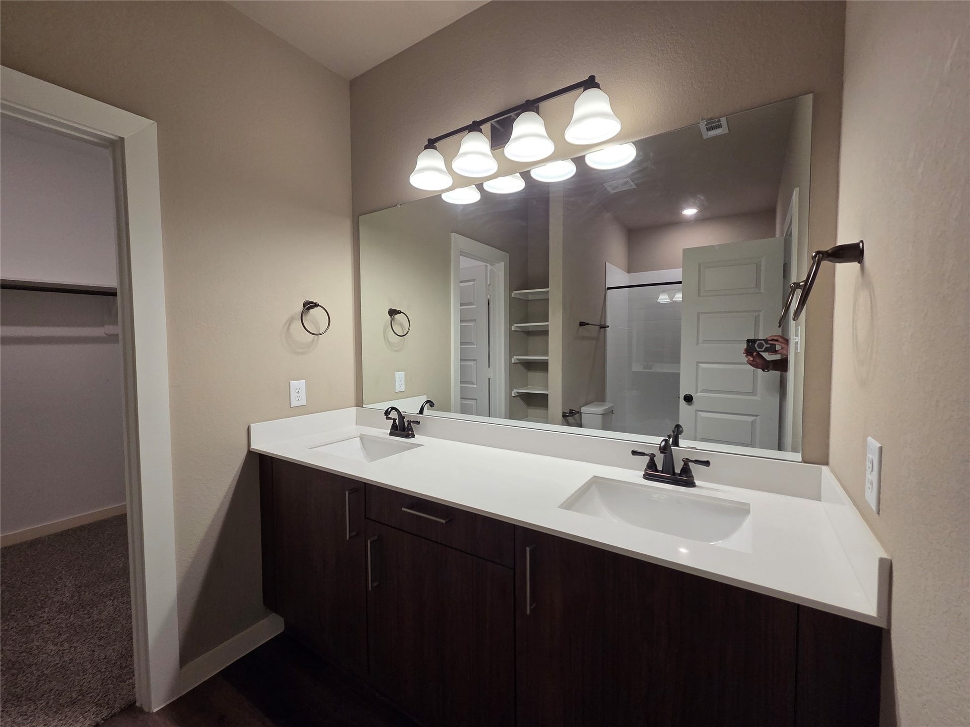 9737 Grosbeak Lane, Magnolia, TX 77354 9737 Grosbeak Lane, Magnolia, TX 77354