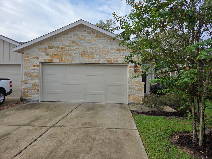 Property photo for 9737 Grosbeak Lane, Magnolia, TX