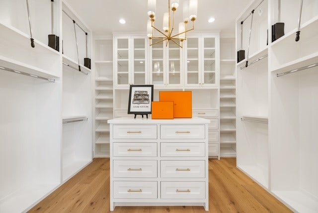 915 Lamonte Lane, Houston, TX 77018 Previous builder work