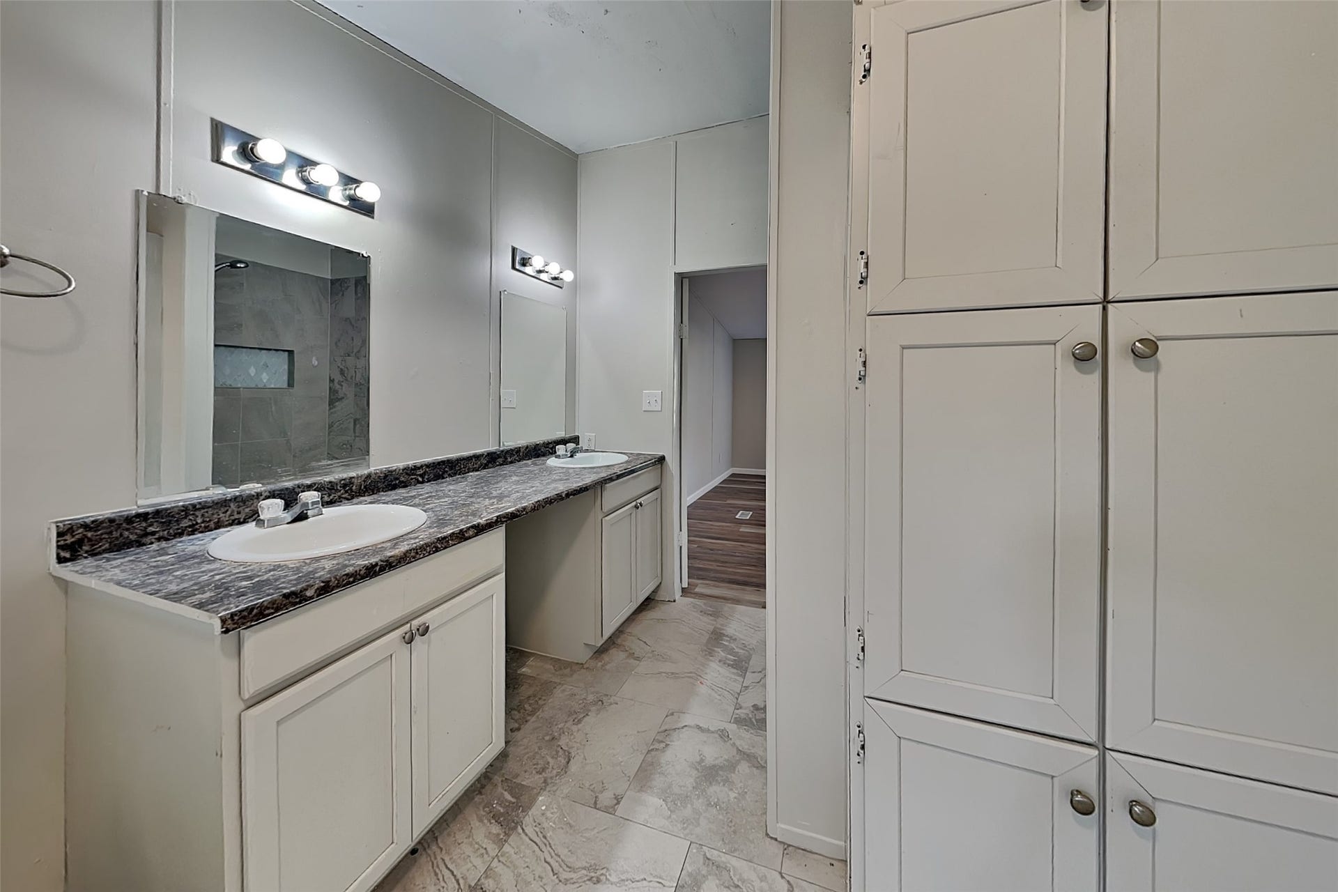 16211 Kelcey Circle, Magnolia, TX 77355 16211 Kelcey Circle, Magnolia, TX 77355