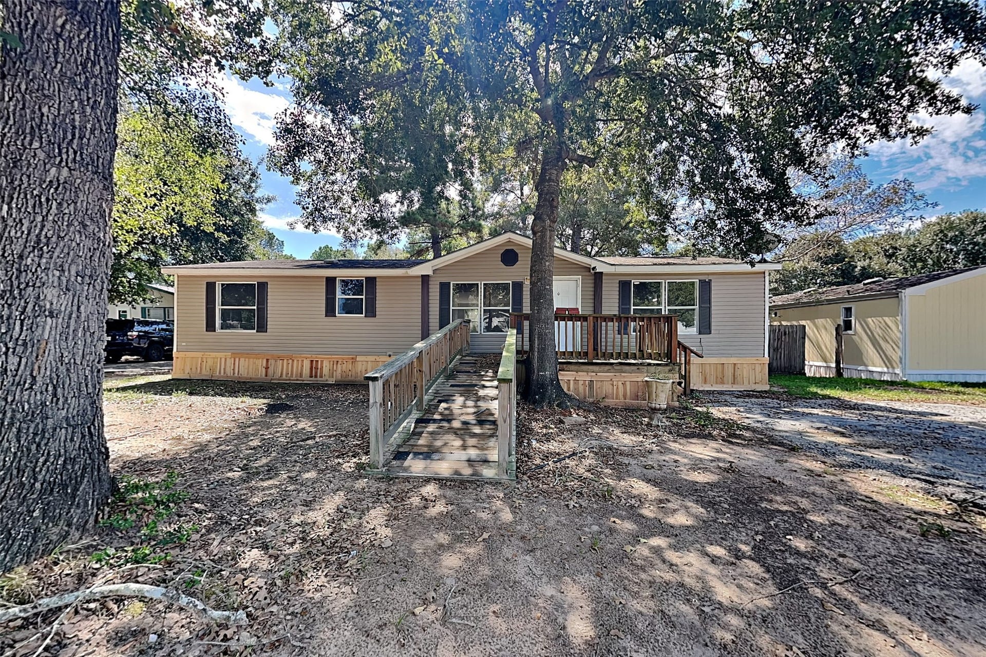 16211 Kelcey Circle, Magnolia, TX 77355 16211 Kelcey Circle, Magnolia, TX 77355