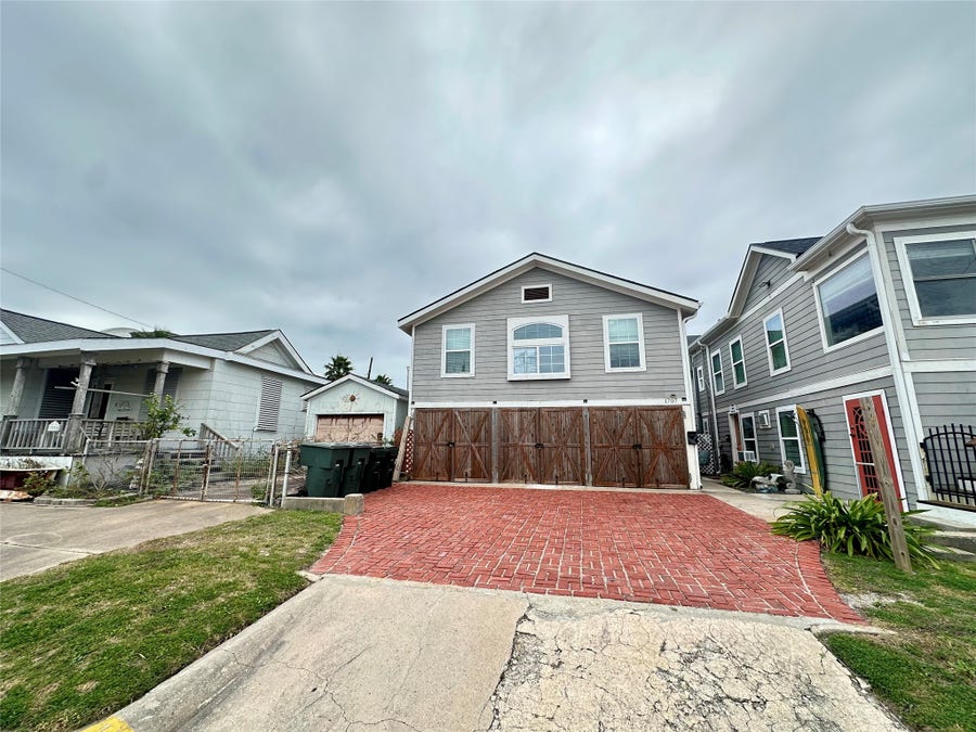 Property photo for 1701 17th Street, #D, Galveston, TX
