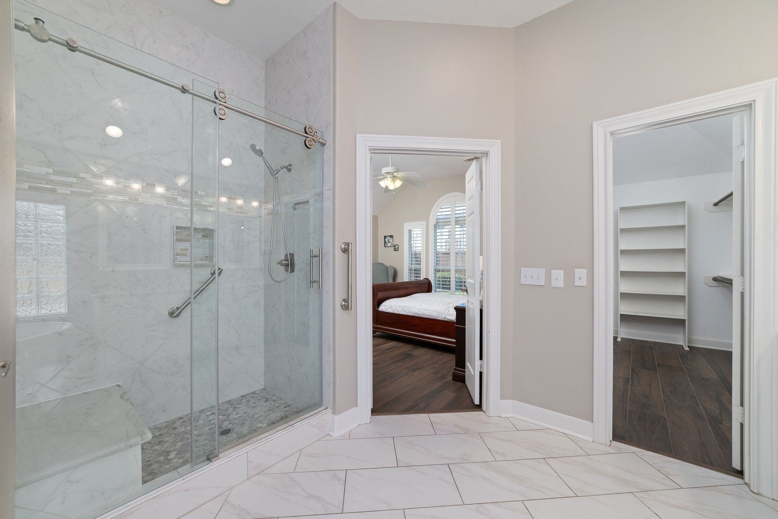 20611 Cypress Tree Lane, Spring, TX 77388 Primary bathroom