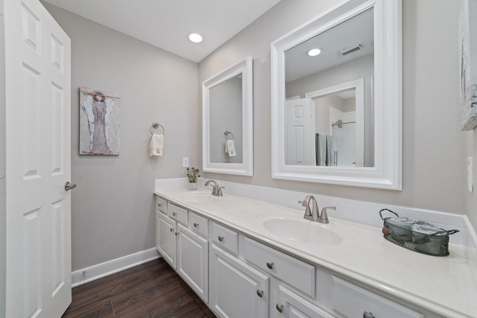 20611 Cypress Tree Lane, Spring, TX 77388 Secondary bathroom