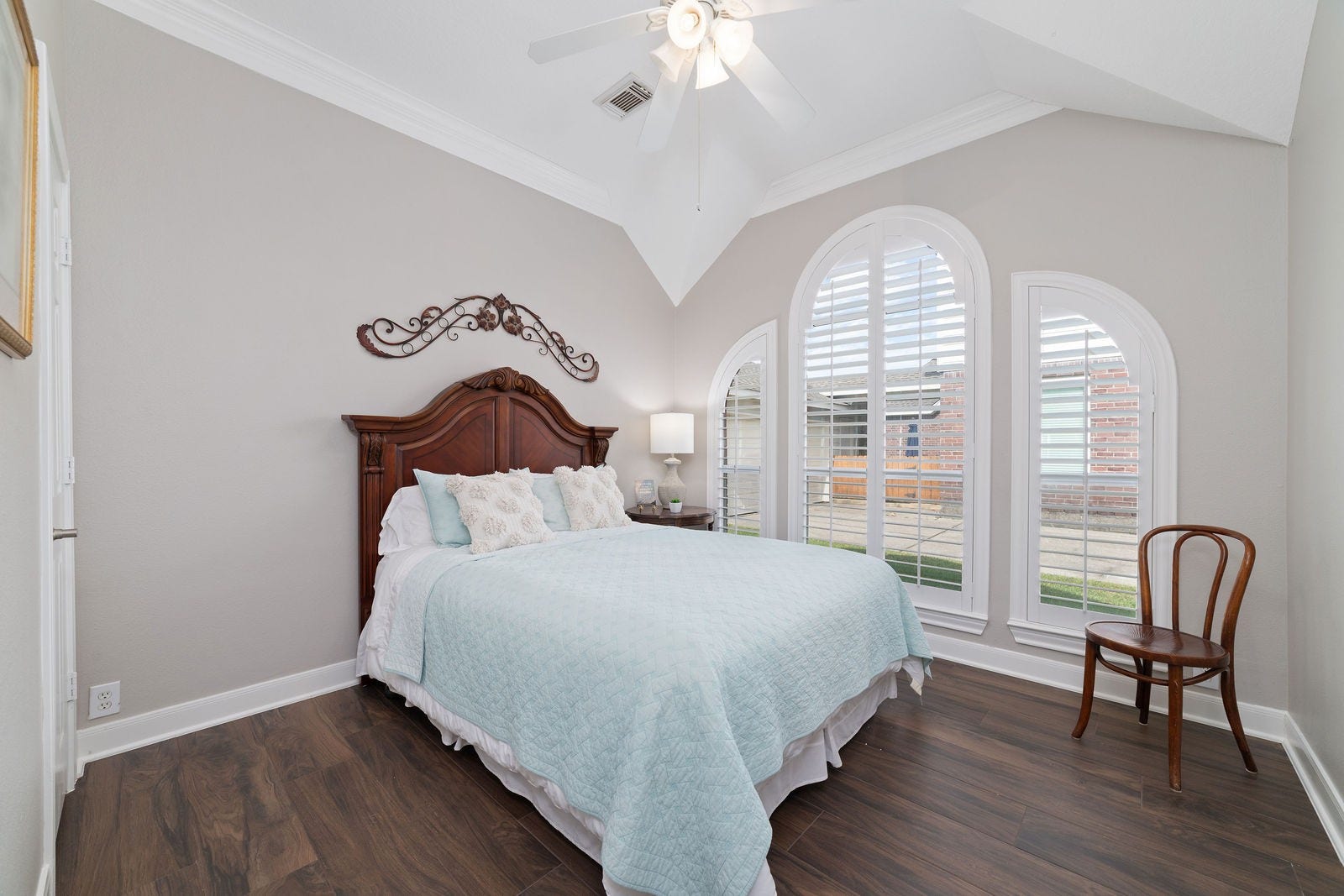 20611 Cypress Tree Lane, Spring, TX 77388 Secondary bedroom