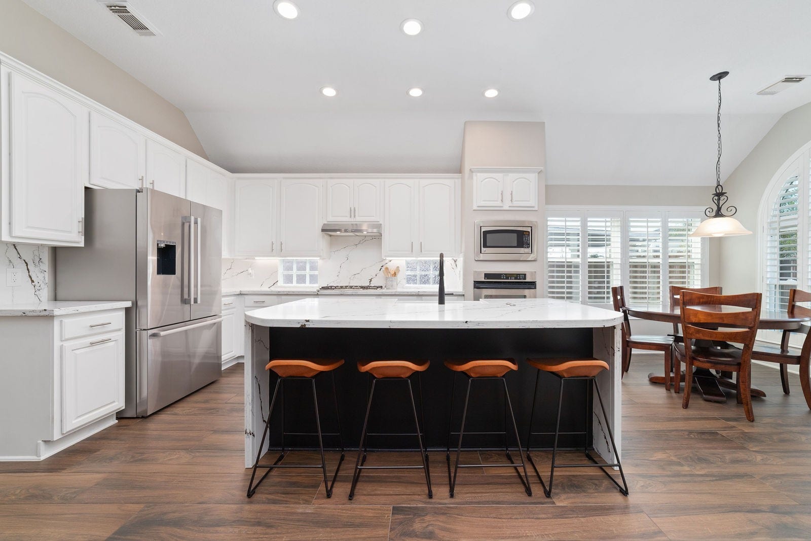 20611 Cypress Tree Lane, Spring, TX 77388 Beautifully updated kitchen