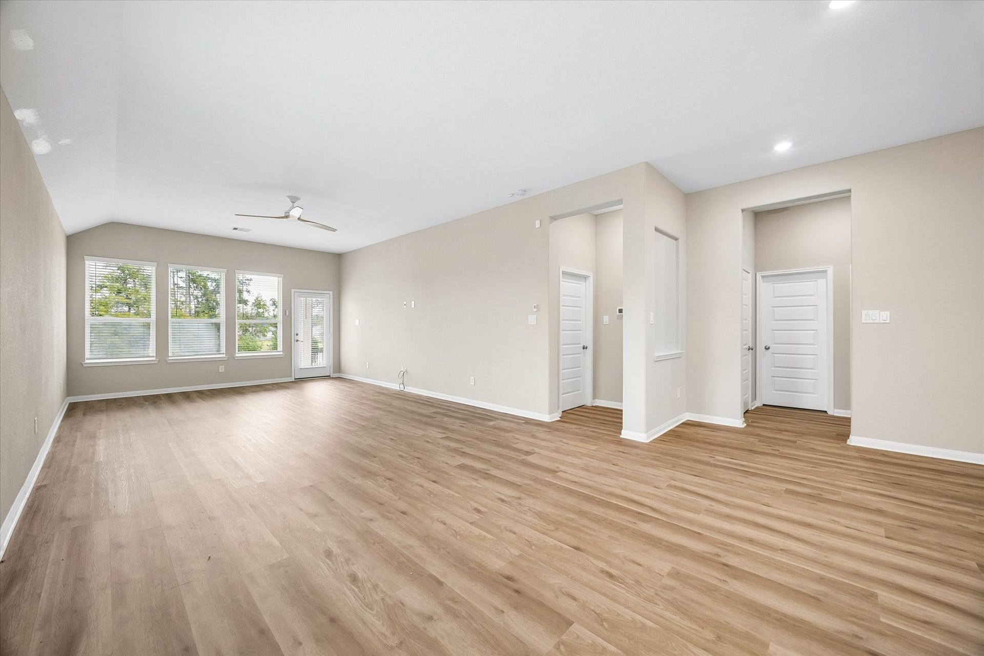 1924 Canyon Live Oak Street, Conroe, TX 77304 1924 Canyon Live Oak Street, Conroe, TX 77304