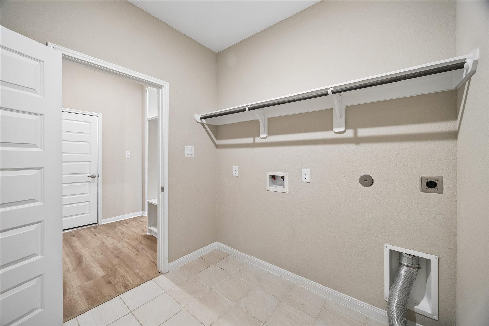 1924 Canyon Live Oak Street, Conroe, TX 77304 1924 Canyon Live Oak Street, Conroe, TX 77304