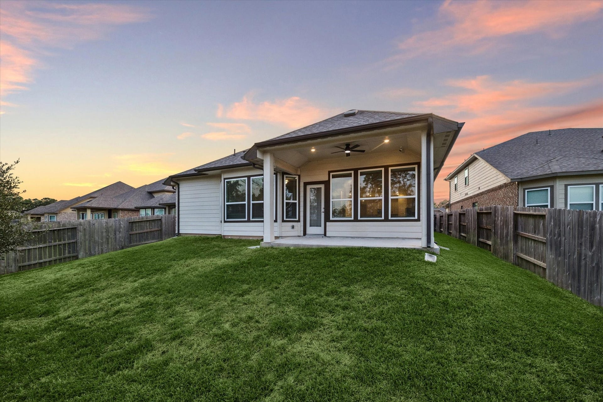 1924 Canyon Live Oak Street, Conroe, TX 77304 1924 Canyon Live Oak Street, Conroe, TX 77304