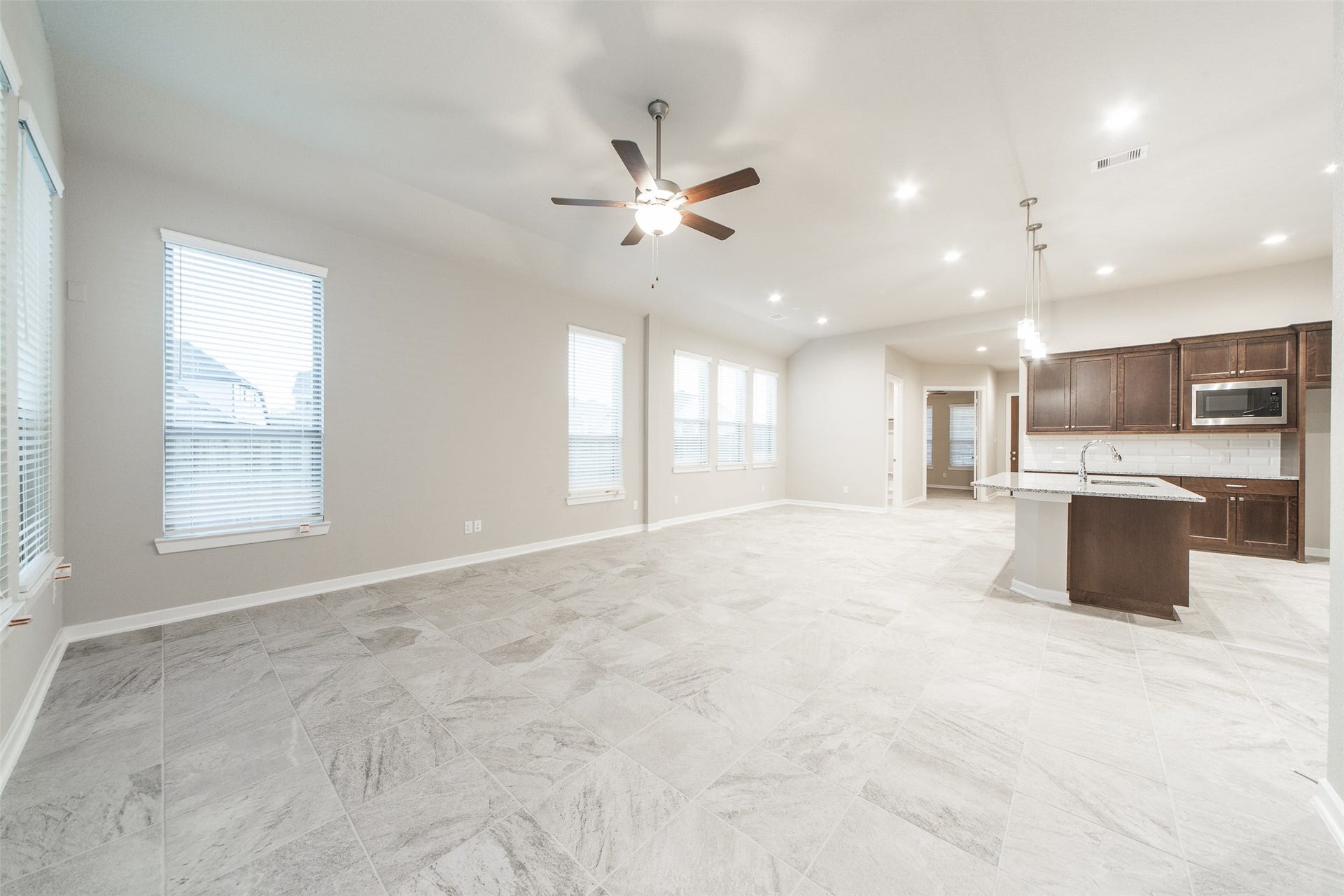 8706 Fox Trail Drive, Missouri City, TX 77459 8706 Fox Trail Drive, Missouri City, TX 77459