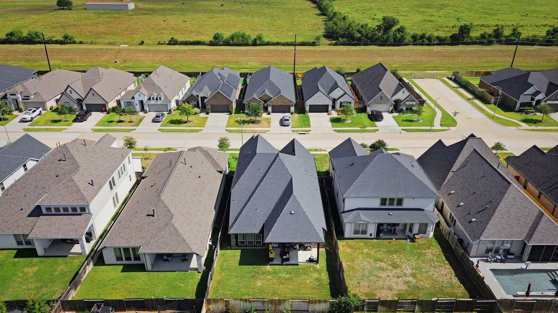 20427 Yearling Pasture Lane, Tomball, TX 77377