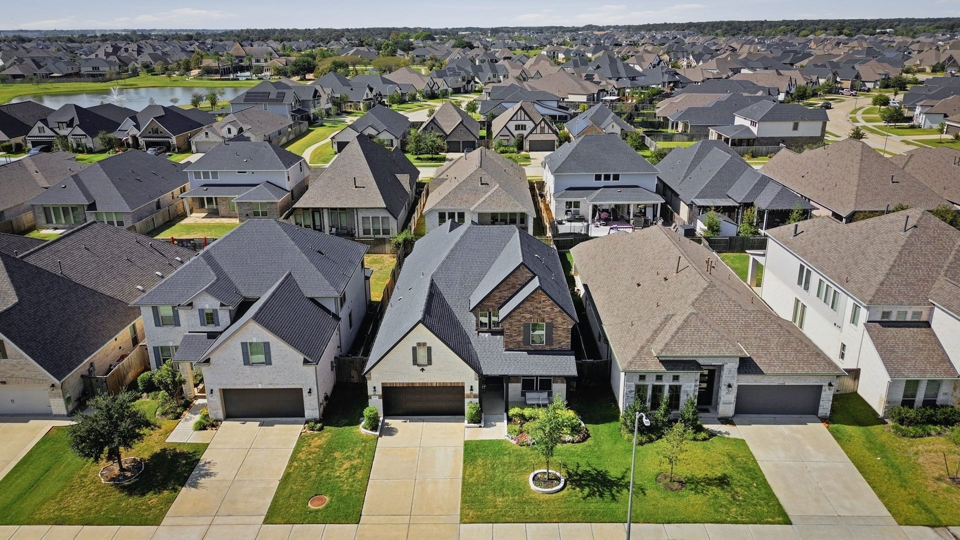 20427 Yearling Pasture Lane, Tomball, TX 77377