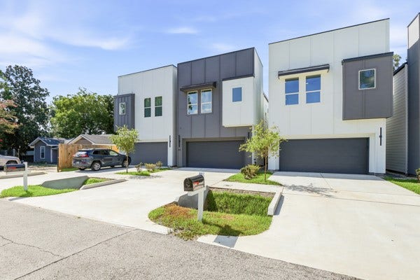 110 Luetta Street, Houston, TX 77076 110 Luetta Street, Houston, TX 77076