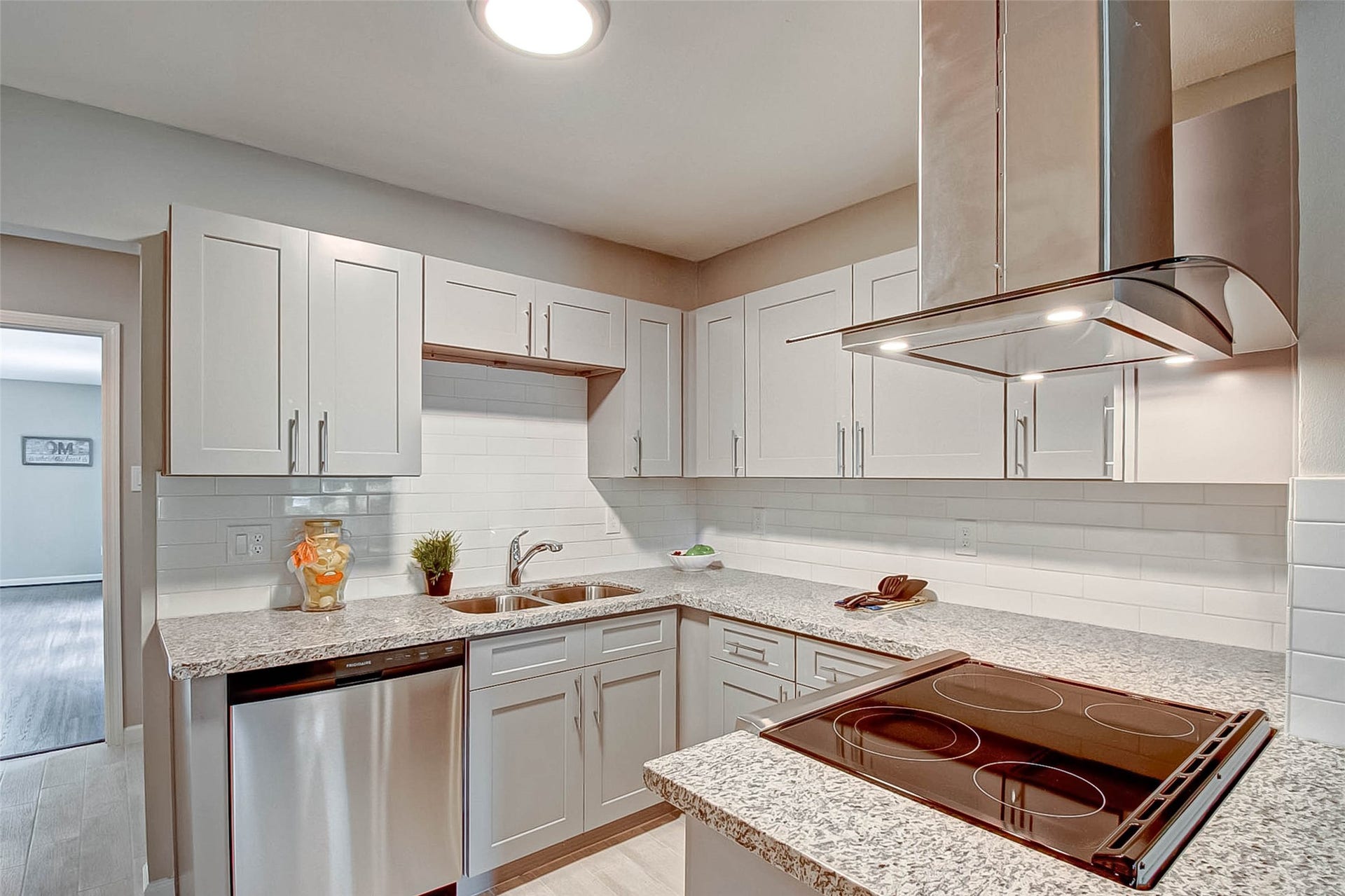215 Acacia Street, Lake Jackson, TX 77566 215 Acacia Street, Lake Jackson, TX 77566