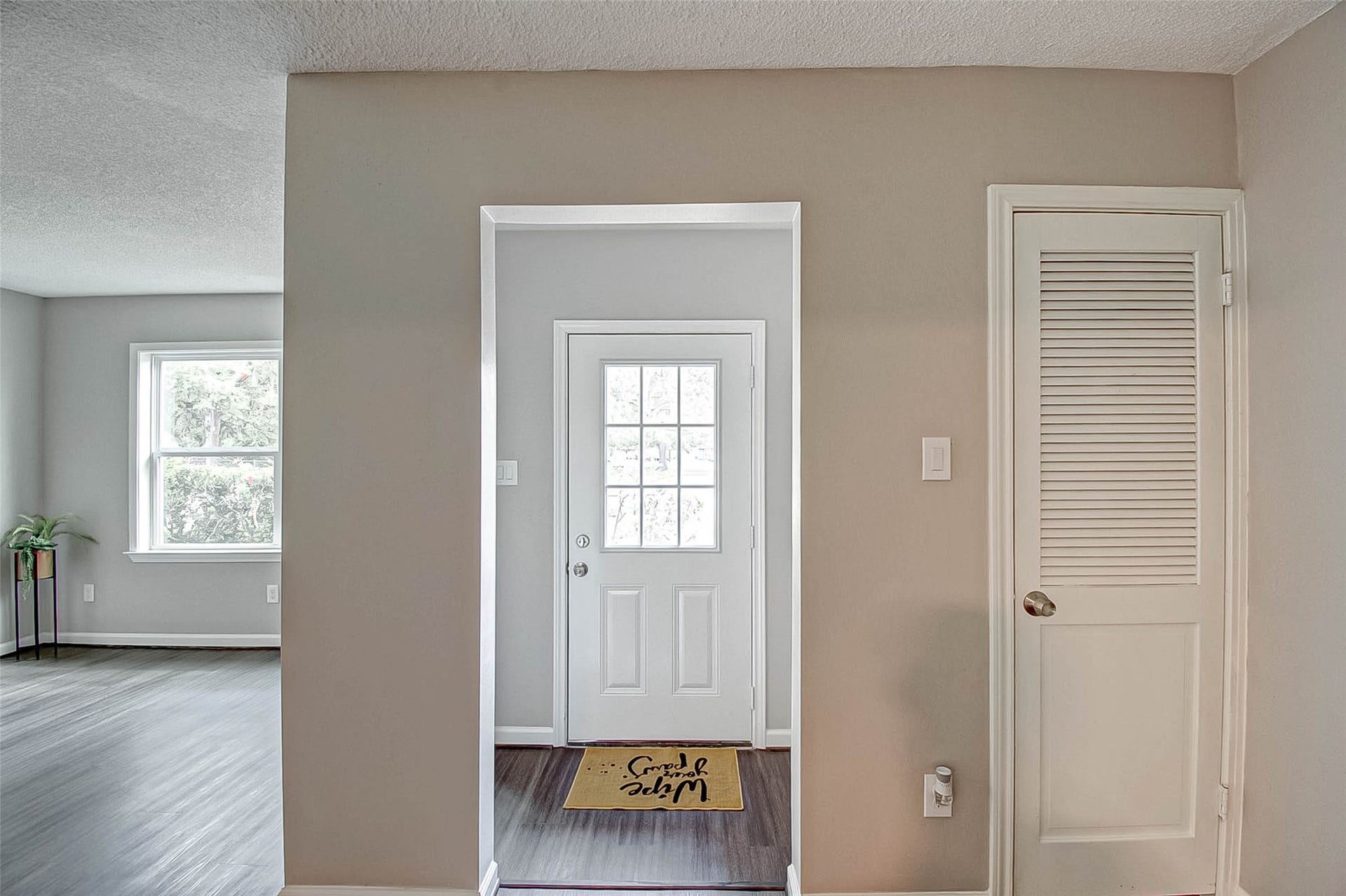 215 Acacia Street, Lake Jackson, TX 77566 215 Acacia Street, Lake Jackson, TX 77566