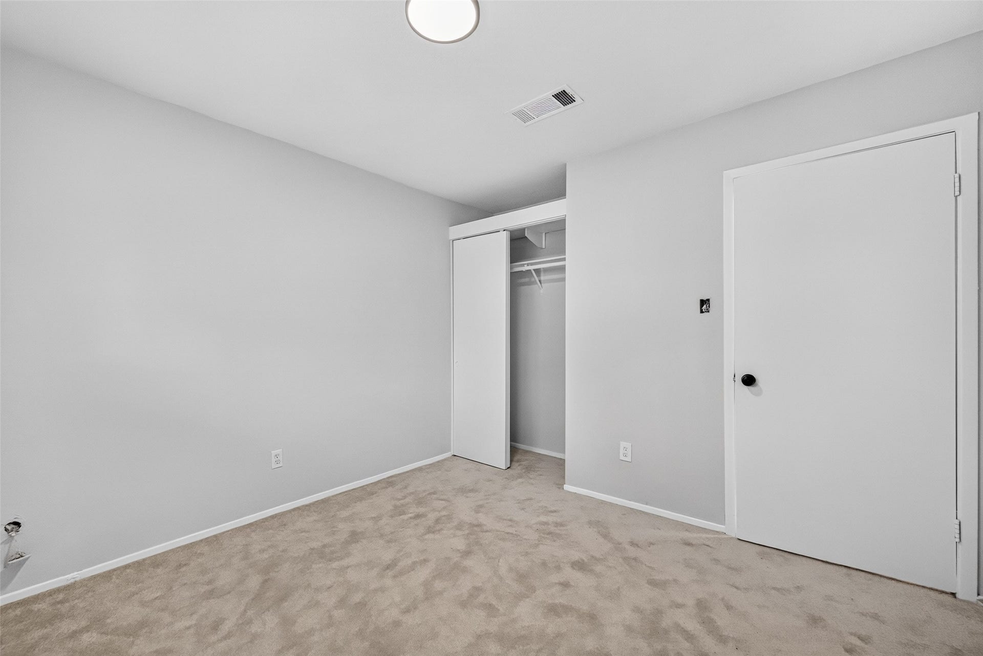 5833 Village Forest Court, Houston, TX 77092 5833 Village Forest Court, Houston, TX 77092