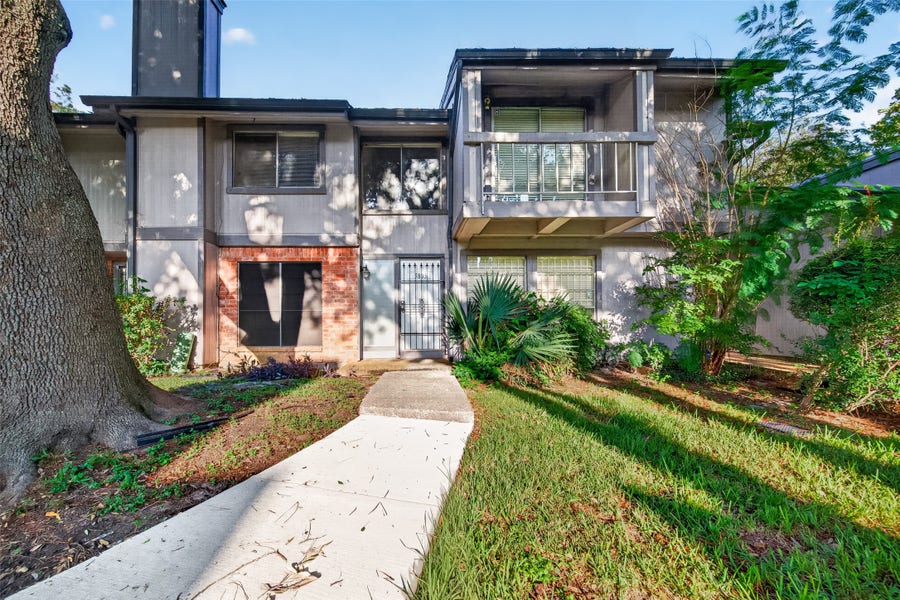 Property photo for 5833 Village Forest Court, Houston, TX