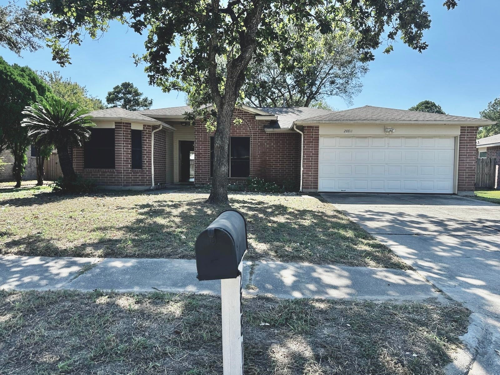 28811 Atherstone Street, Spring, TX 77386 28811 Atherstone Street, Spring, TX 77386
