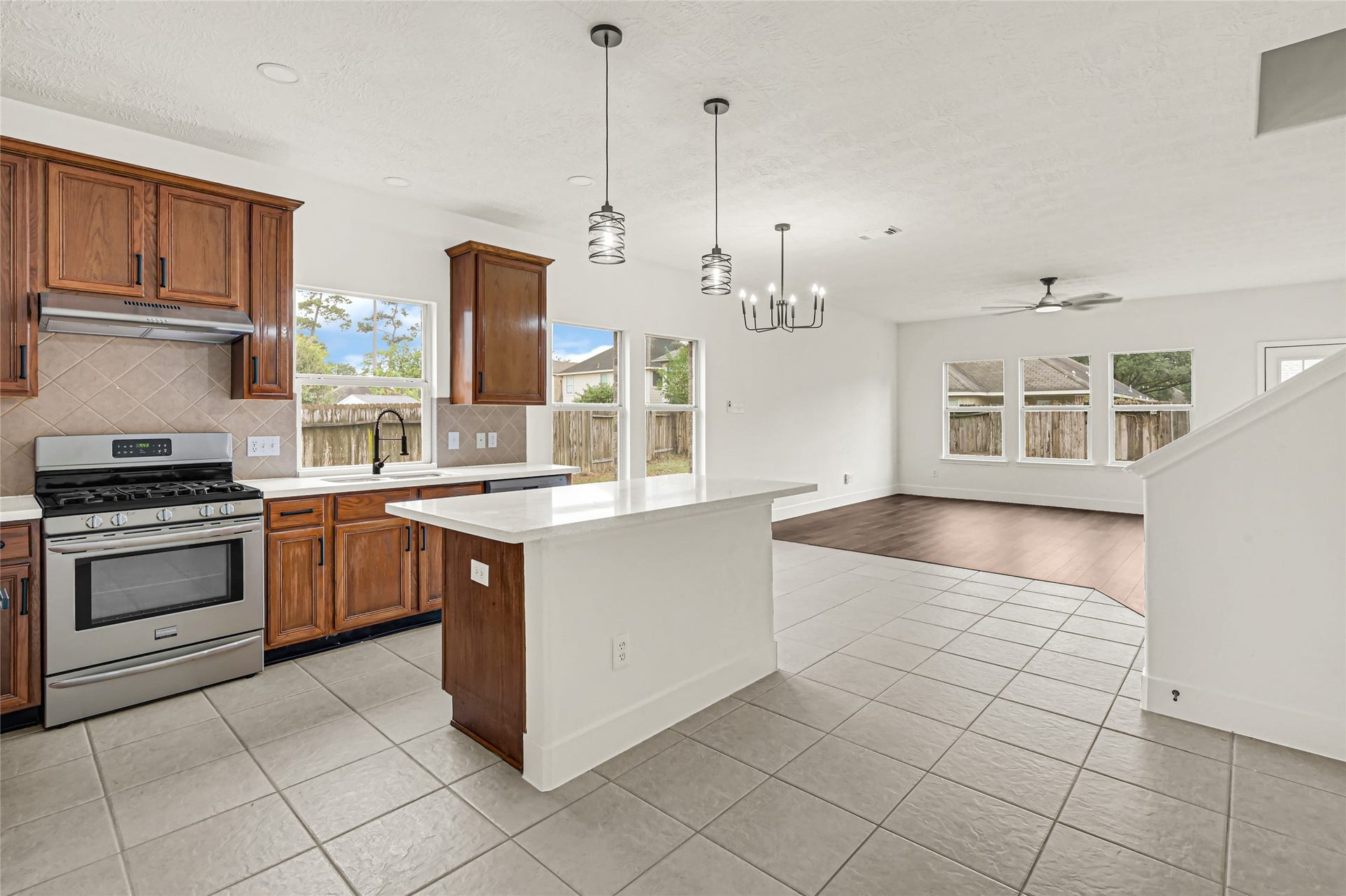 22510 Rocky Glen Court, Spring, TX 77373 22510 Rocky Glen Court, Spring, TX 77373