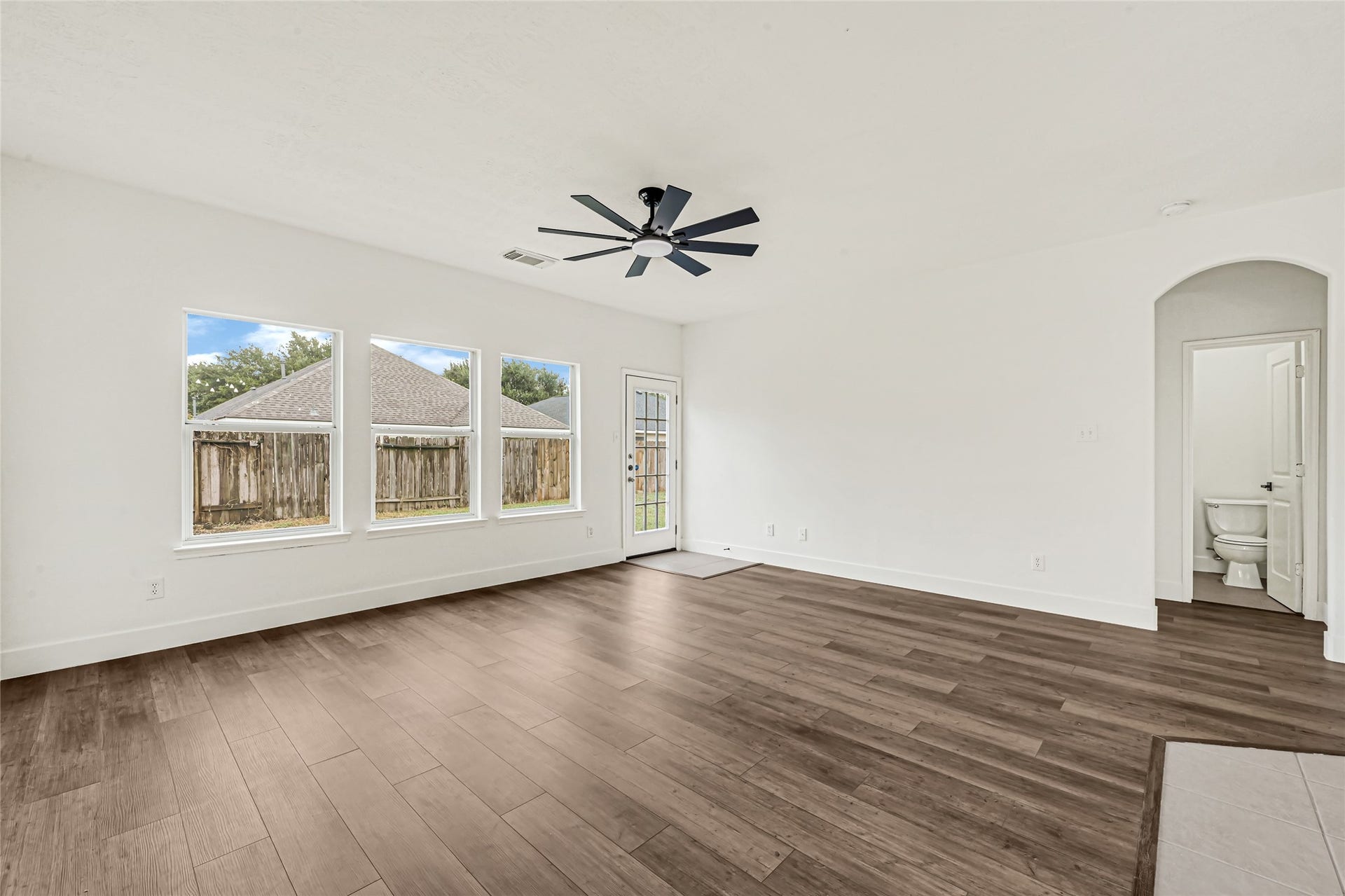 22510 Rocky Glen Court, Spring, TX 77373 22510 Rocky Glen Court, Spring, TX 77373