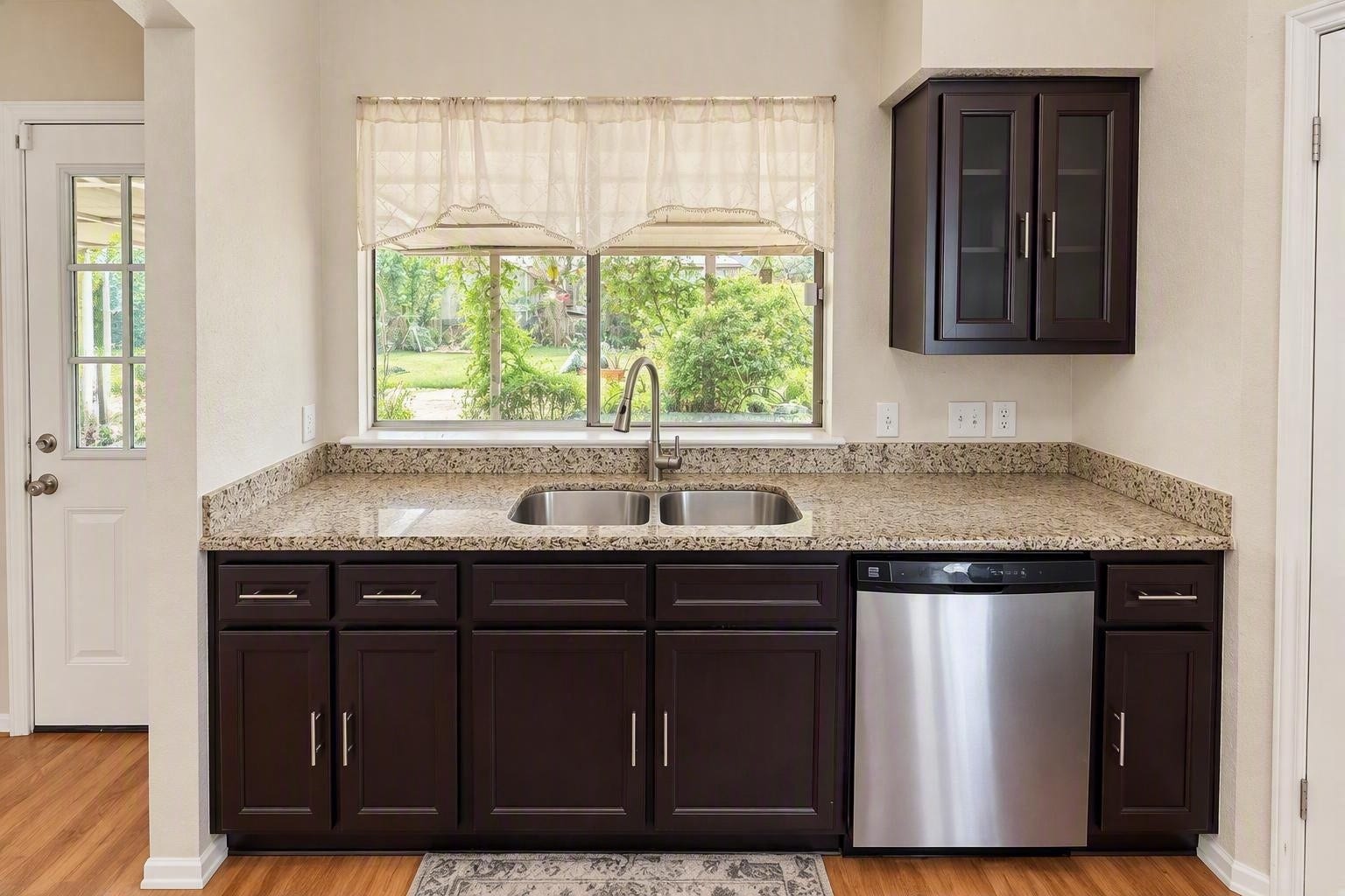 6631 Inwood West Drive, Houston, TX 77088 Everything including the kitchen sink. Ample storage throughout.