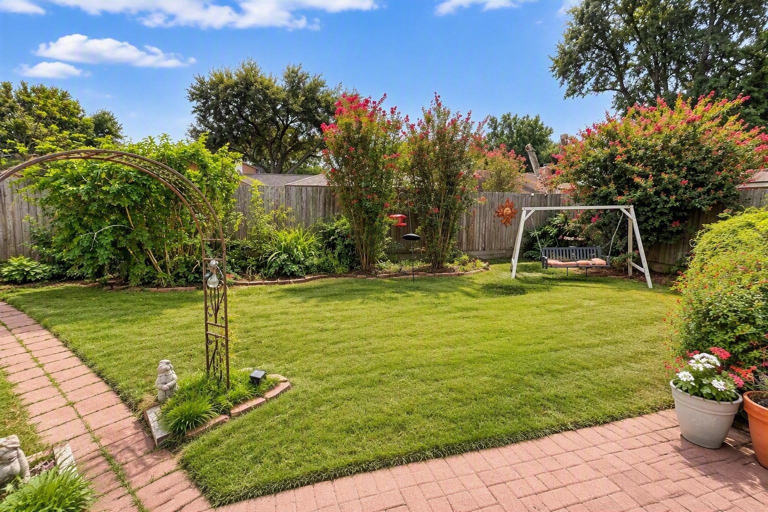 6631 Inwood West Drive, Houston, TX 77088 sit and swing in the breeze