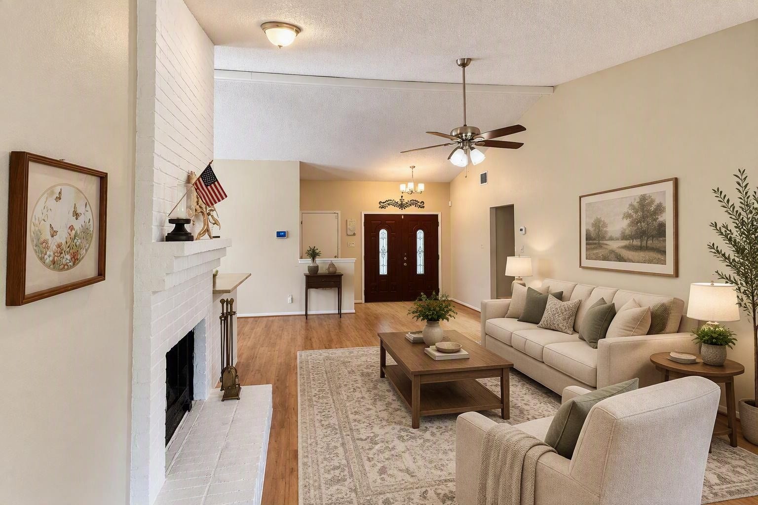 6631 Inwood West Drive, Houston, TX 77088 Room is virtually staged