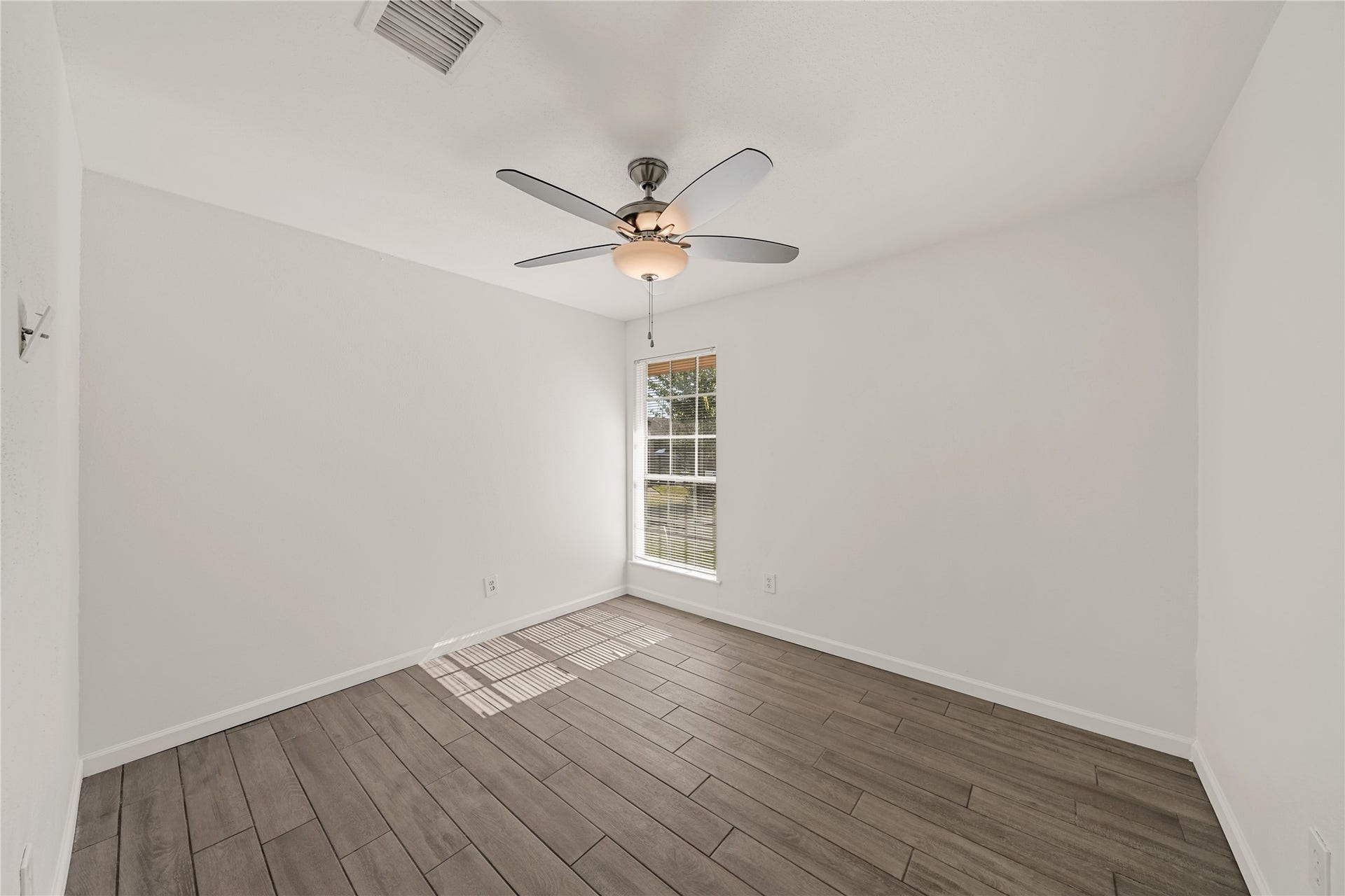 10423 Sageburrow Drive, Houston, TX 77089