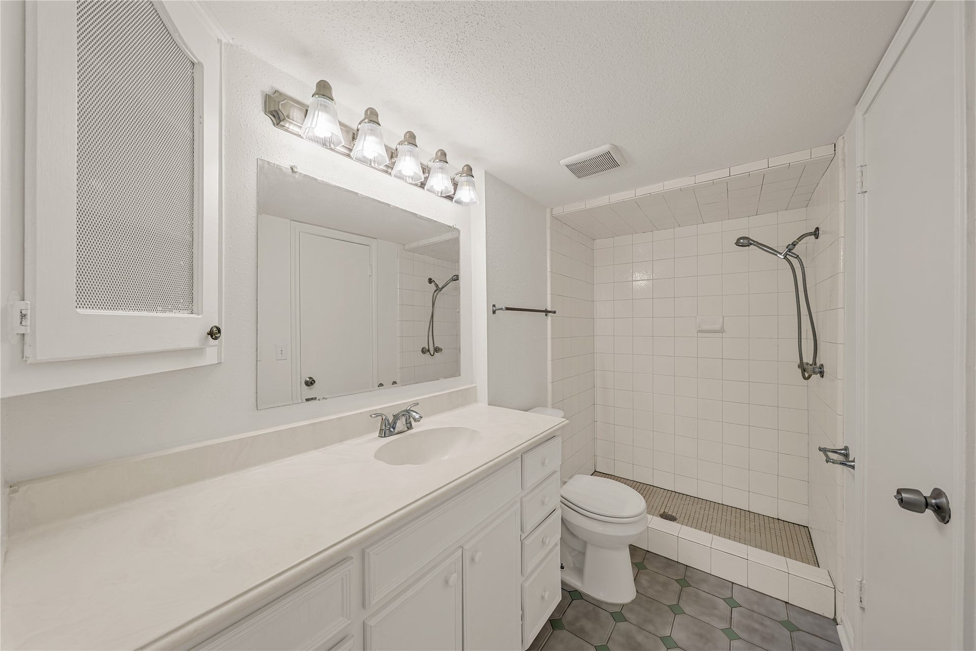 10423 Sageburrow Drive, Houston, TX 77089