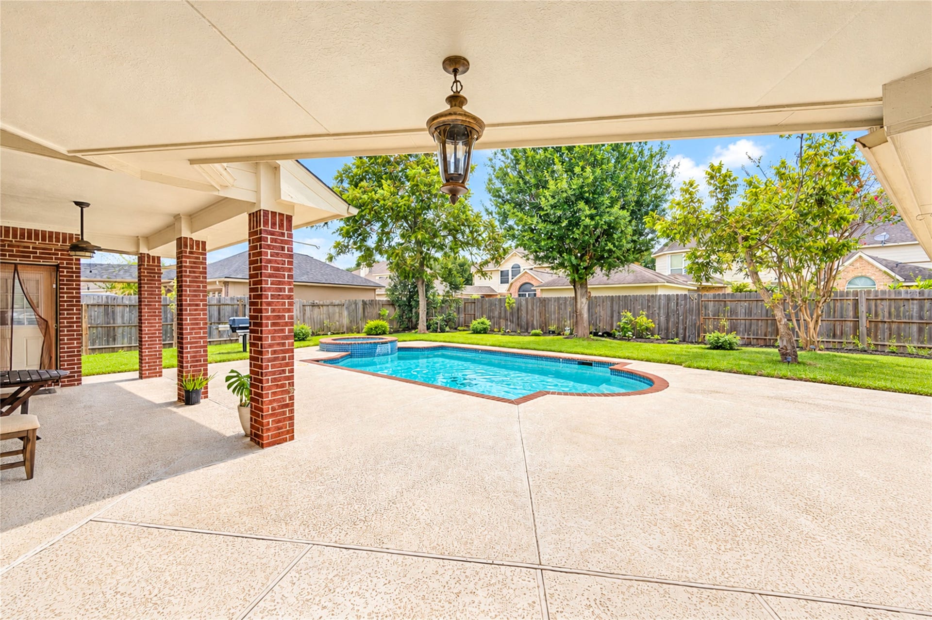 1719 Emma Cove Court, Sugar Land, TX 77479