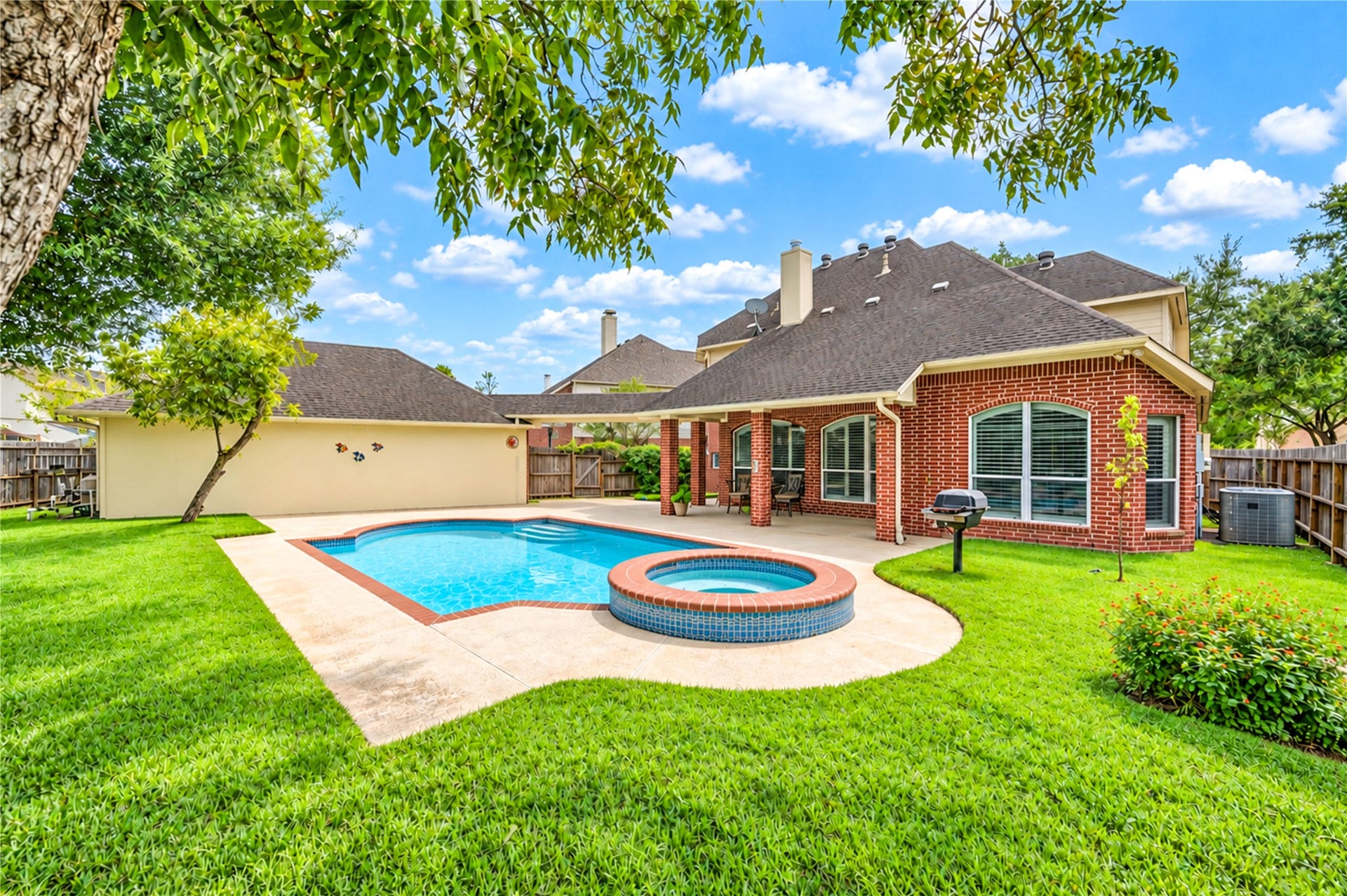 1719 Emma Cove Court, Sugar Land, TX 77479