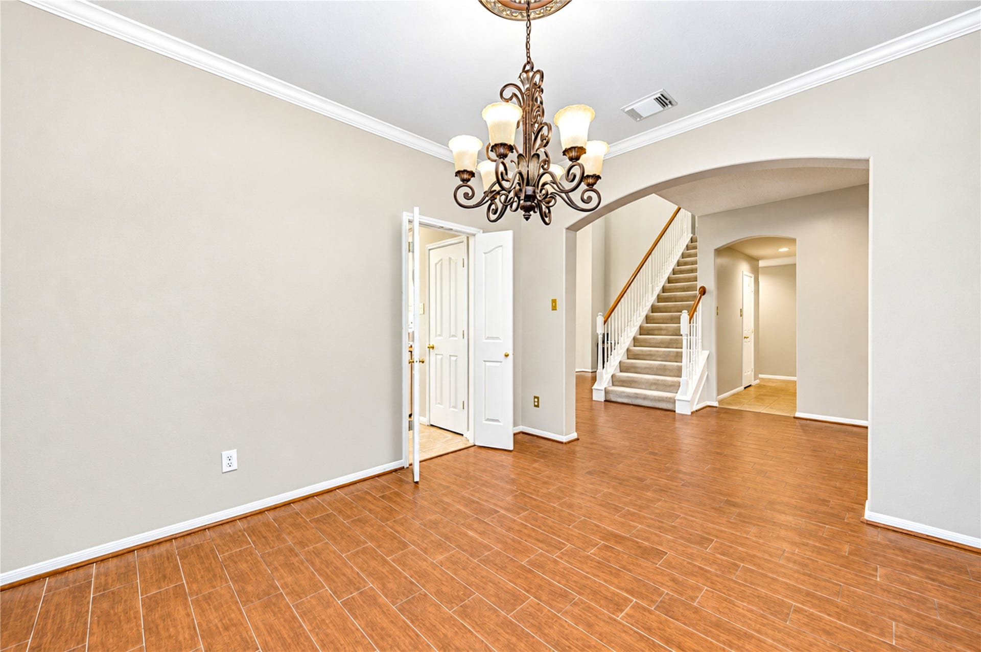 1719 Emma Cove Court, Sugar Land, TX 77479