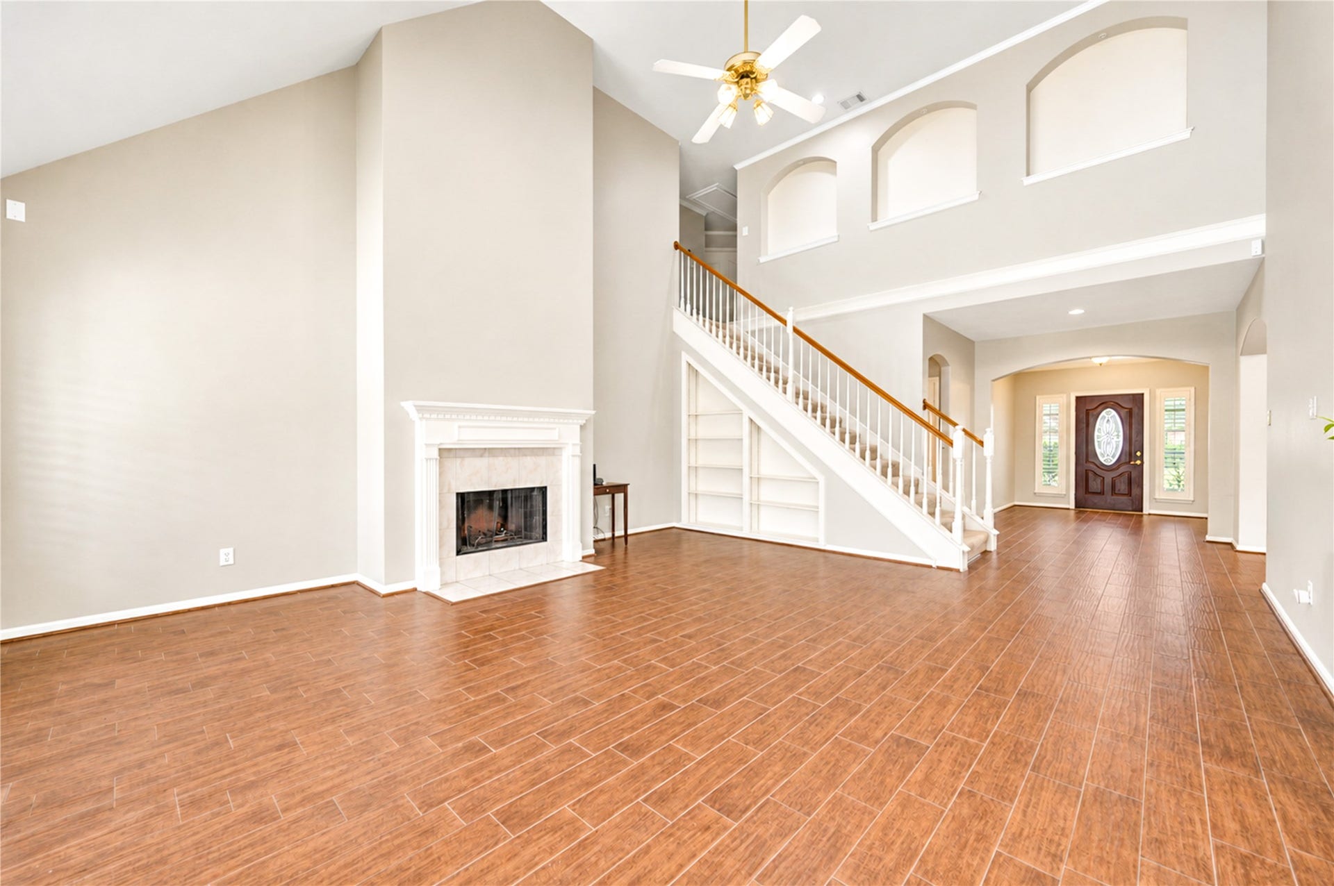 1719 Emma Cove Court, Sugar Land, TX 77479